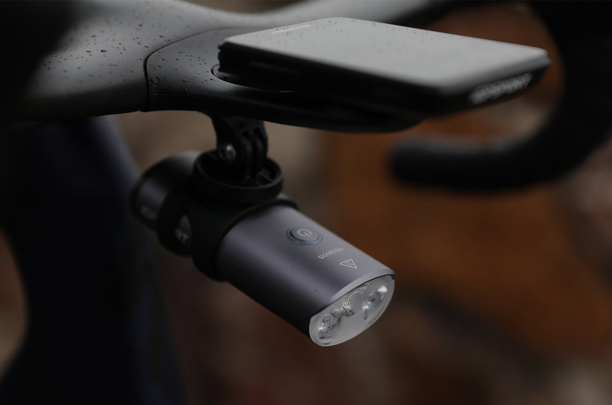 IGPSPORT VS1800S Premium Bike Light with High and Low Beam